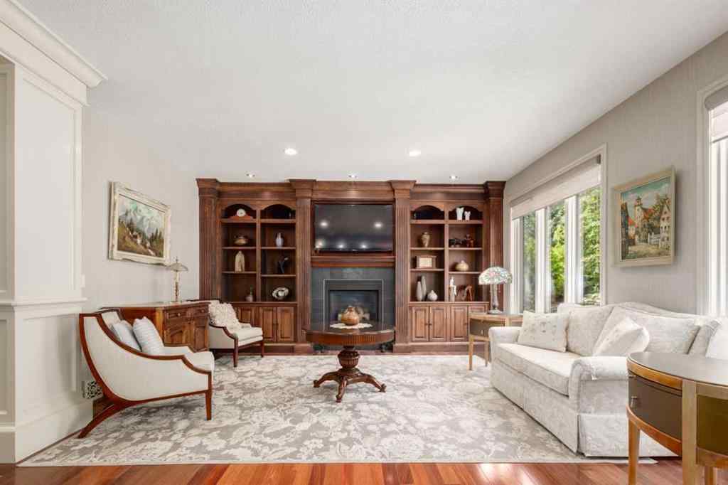 MLS® A2234019 - 10 Spring Valley Place SW in Springbank Hill Calgary, Residential