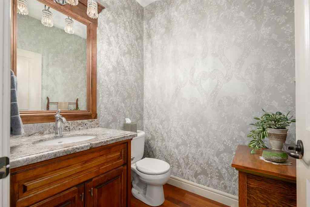 MLS® A2234019 - 10 Spring Valley Place SW in Springbank Hill Calgary, Residential