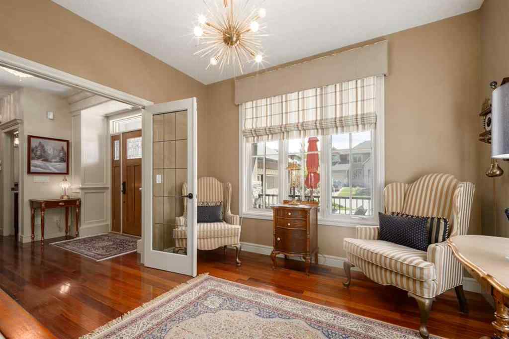 MLS® A2234019 - 10 Spring Valley Place SW in Springbank Hill Calgary, Residential