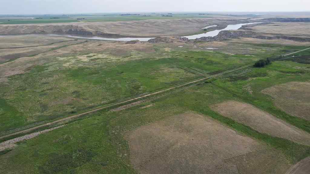 MLS® A2234047 - 162 Hays Rd 30 N   in NONE Hays, Agri-Business