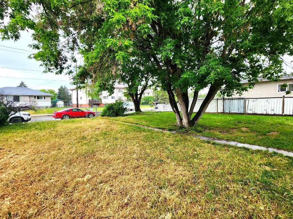 MLS® A2234054 - 5713 57 Avenue  in Riverside Meadows Red Deer, Residential