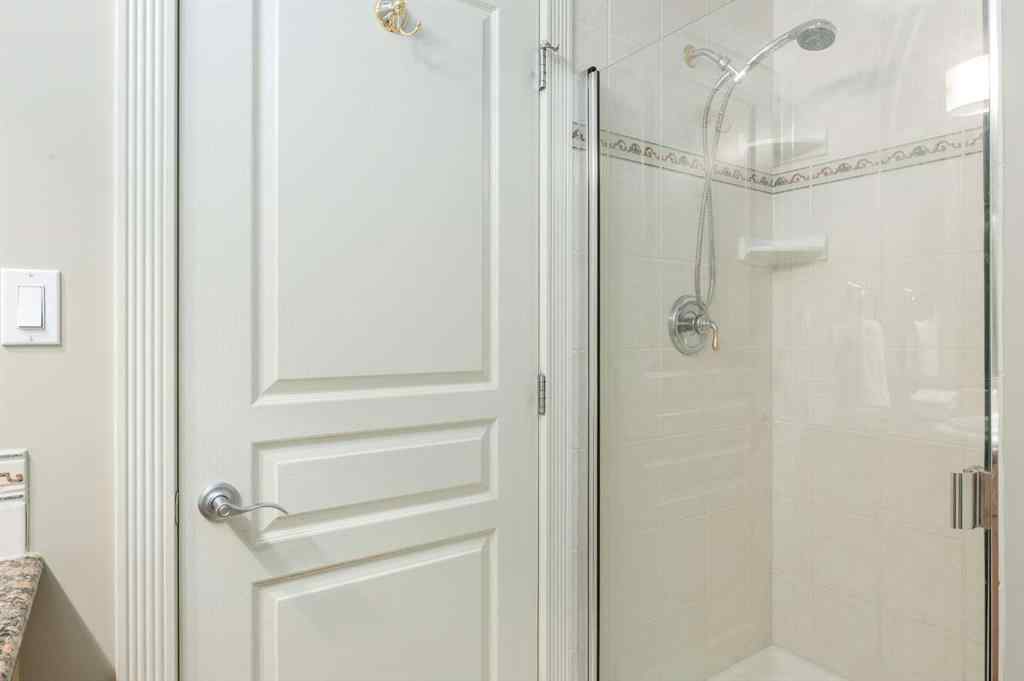 MLS® A2234057 - Unit #201 228 26 Avenue SW in Mission Calgary, Residential