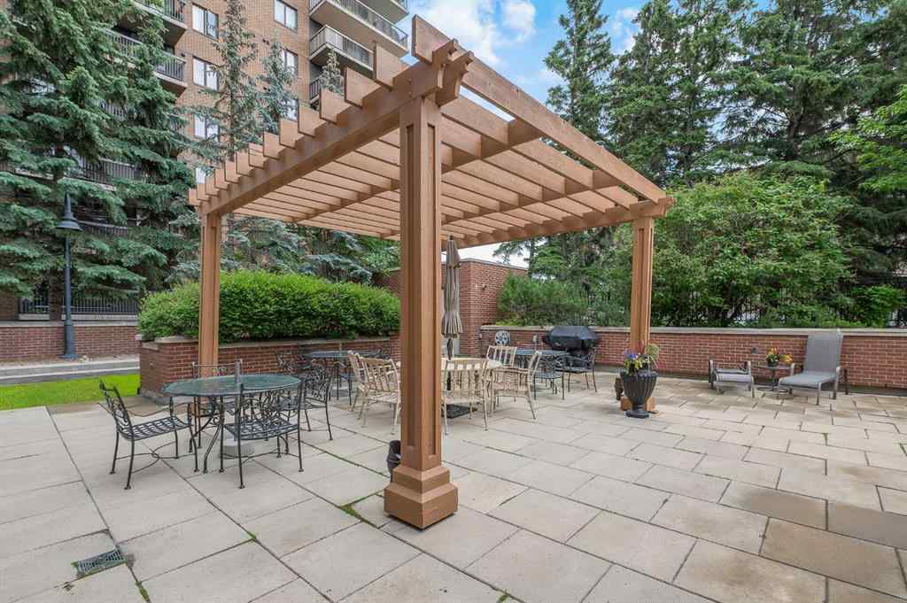 MLS® A2234057 - Unit #201 228 26 Avenue SW in Mission Calgary, Residential