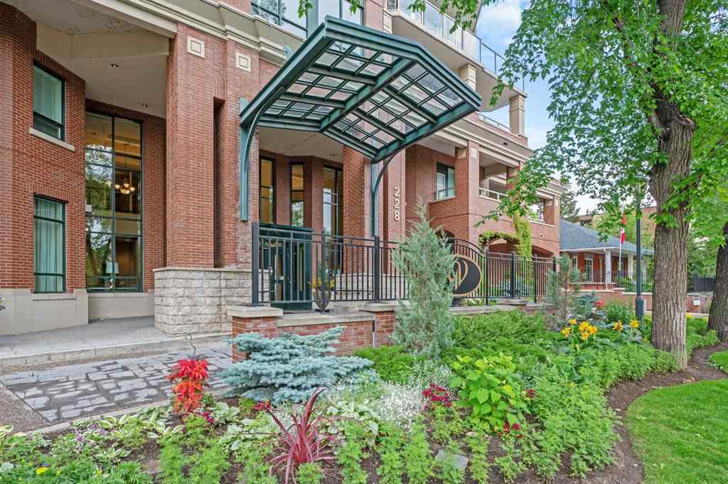 MLS® A2234057 - Unit #201 228 26 Avenue SW in Mission Calgary, Residential