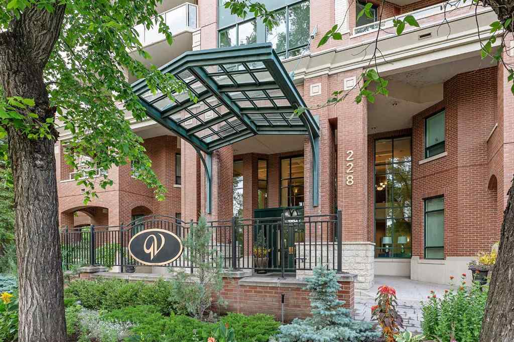 MLS® A2234057 - Unit #201 228 26 Avenue SW in Mission Calgary, Residential