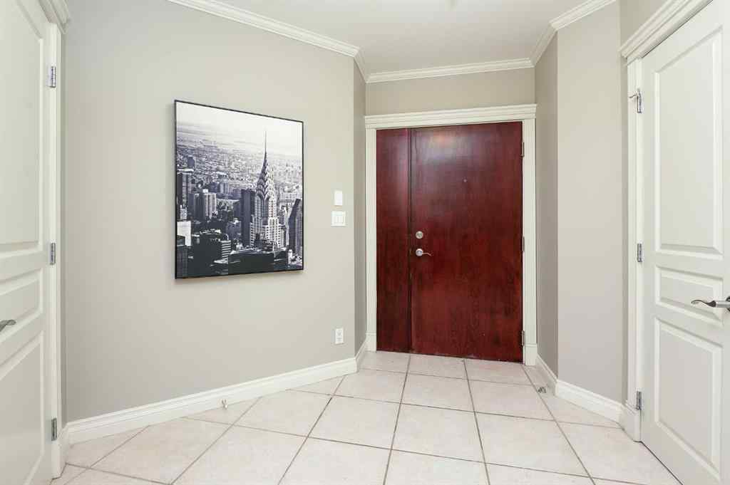 MLS® A2234057 - Unit #201 228 26 Avenue SW in Mission Calgary, Residential