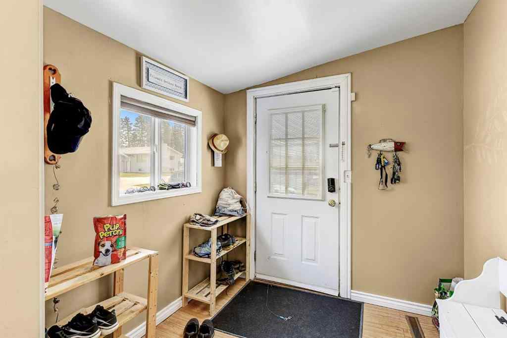MLS® A2234082 - 1111 7th Avenue  in N/A Beaverlodge, Residential