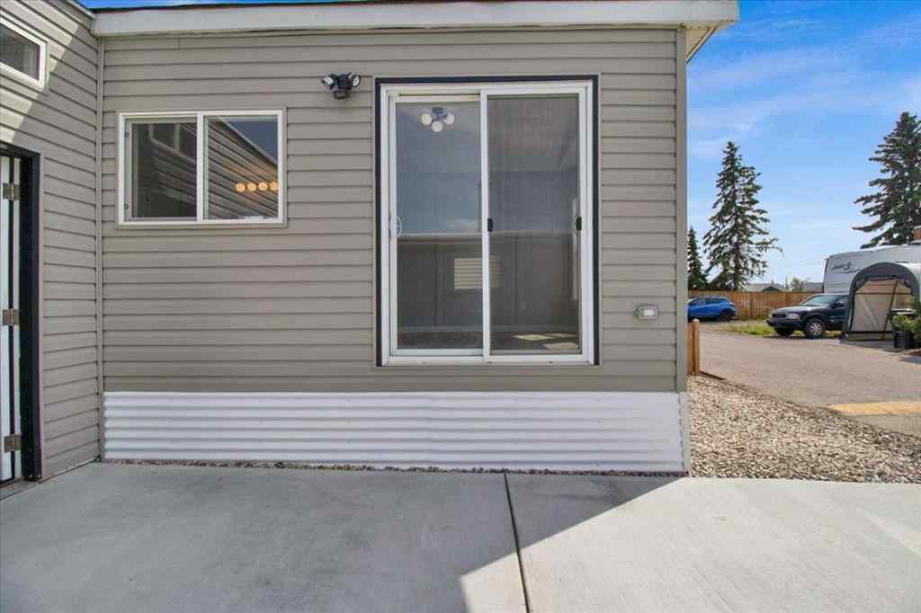 MLS® A2234101 - Unit #27 2106 50 Street SE in Forest Lawn Calgary, Mobile