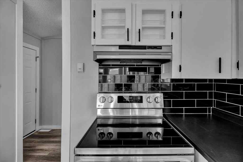 MLS® A2234101 - Unit #27 2106 50 Street SE in Forest Lawn Calgary, Mobile