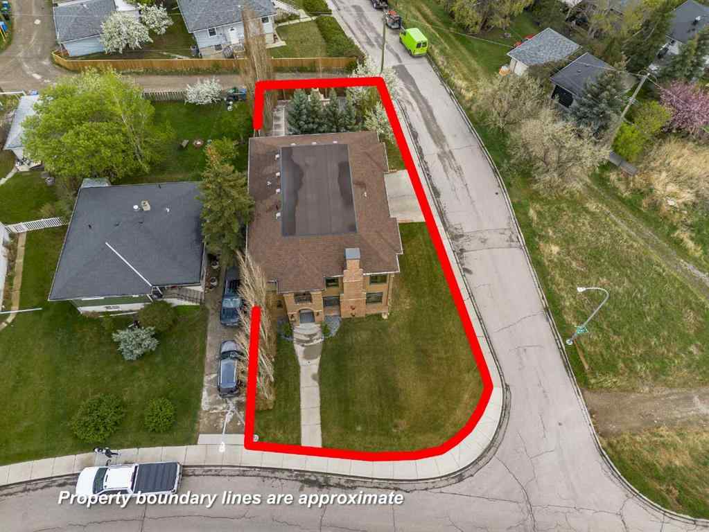 MLS® A2234105 - 804 9A Street NE in Renfrew Calgary, Residential
