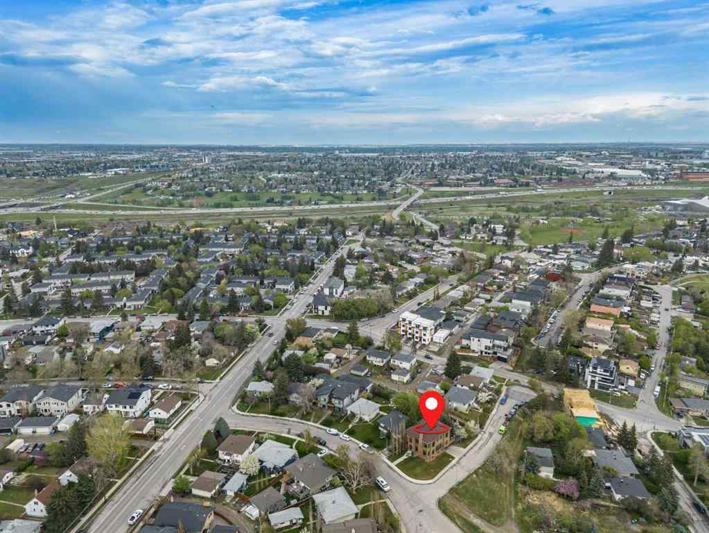 MLS® A2234105 - 804 9A Street NE in Renfrew Calgary, Residential