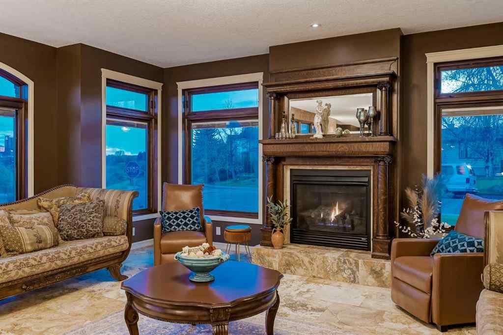MLS® A2234105 - 804 9A Street NE in Renfrew Calgary, Residential