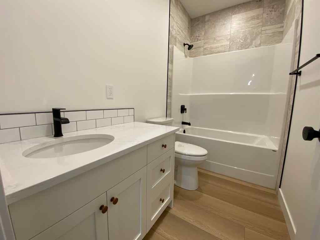 MLS® A2234108 - 4 Williams Avenue  in NONE Olds, Residential