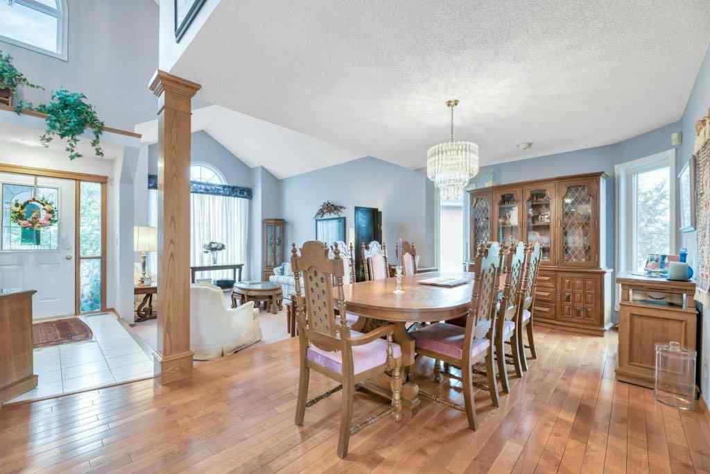 MLS® A2234109 - 517 Lakeside Greens Place  in Lakeside Greens Chestermere, Residential