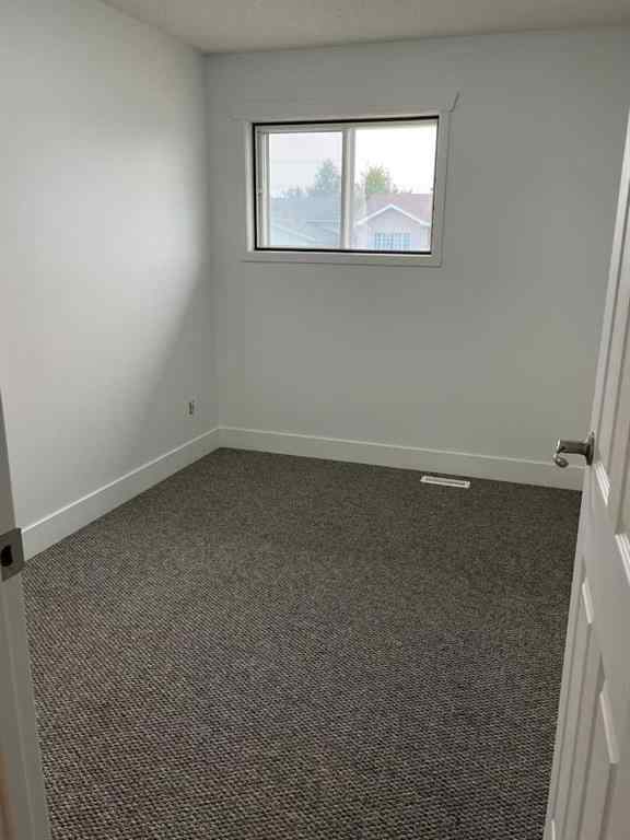 MLS® A2234110 - 4406 56 Street  in NONE Grimshaw, Residential