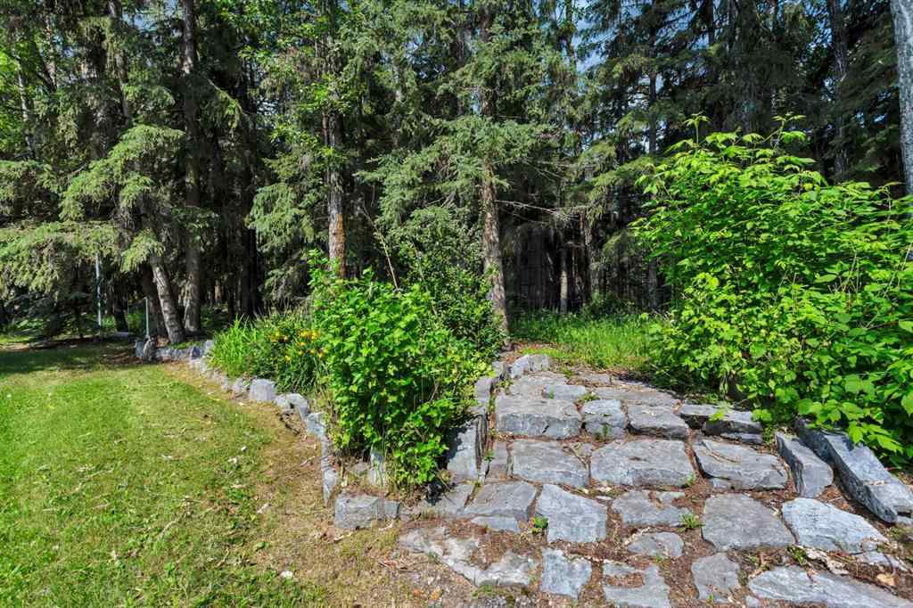 MLS® A2234112 - 4000 42 Street  in Rocky Mtn House Rocky Mountain House, Residential
