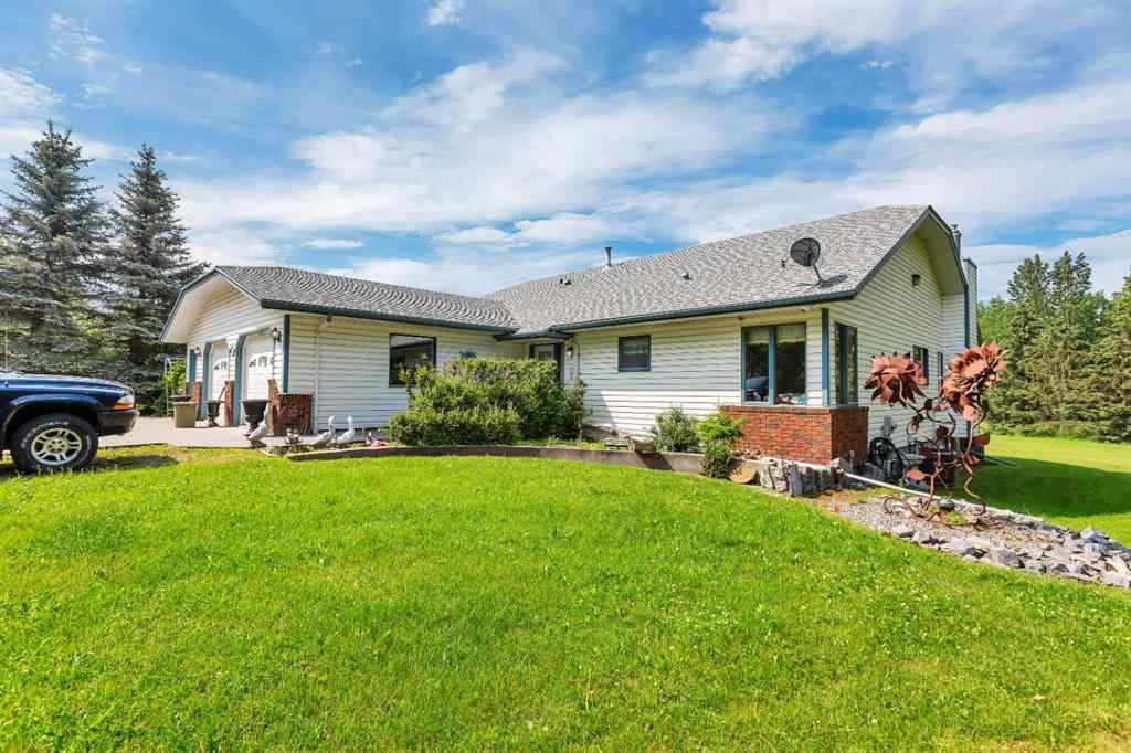 MLS® A2234112 - 4000 42 Street  in Rocky Mtn House Rocky Mountain House, Residential