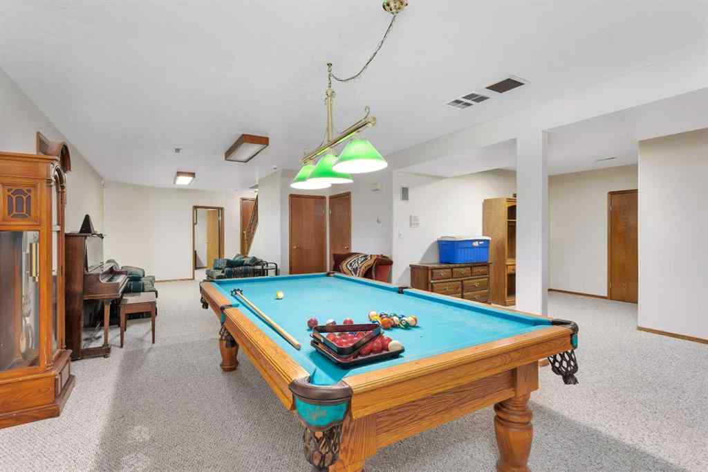 MLS® A2234112 - 4000 42 Street  in Rocky Mtn House Rocky Mountain House, Residential
