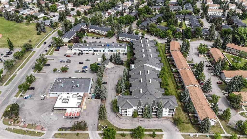 MLS® A2234113 - Unit #109 2022 Canyon Meadows Drive SE in Queensland Calgary, Residential