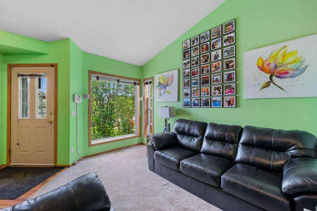 MLS® A2234120 - 29 Country Hills Drive NW in Country Hills Calgary, Residential