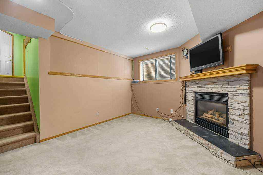 MLS® A2234120 - 29 Country Hills Drive NW in Country Hills Calgary, Residential