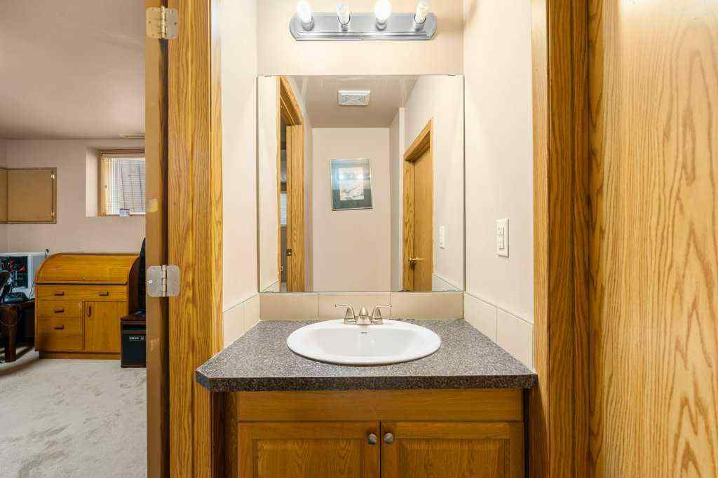 MLS® A2234120 - 29 Country Hills Drive NW in Country Hills Calgary, Residential