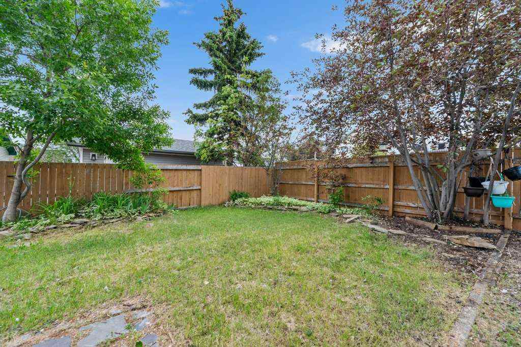 MLS® A2234120 - 29 Country Hills Drive NW in Country Hills Calgary, Residential