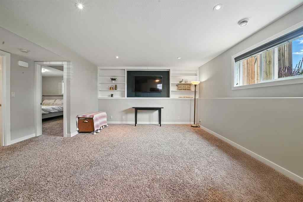 MLS® A2234142 - 705 Cypress Lane  in NONE Springbrook, Residential