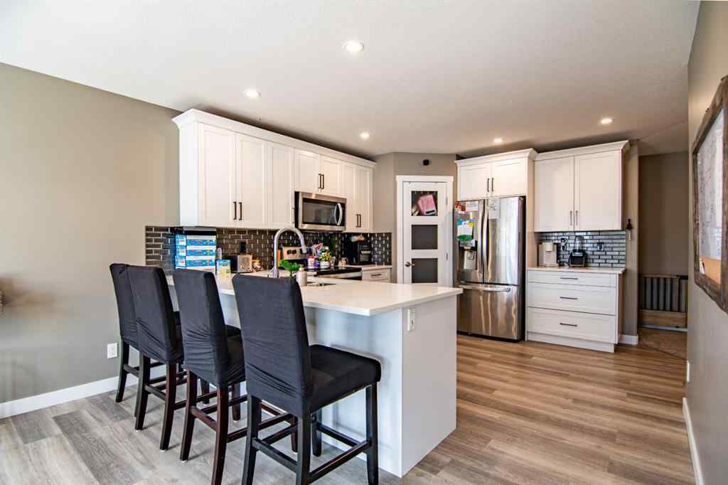 MLS® A2234155 - 210 LIVINGSTON Close  in Laredo Red Deer, Residential