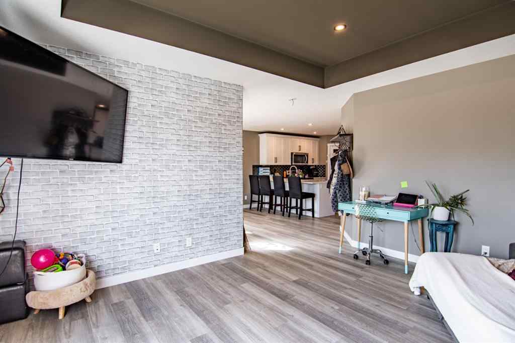 MLS® A2234155 - 210 LIVINGSTON Close  in Laredo Red Deer, Residential