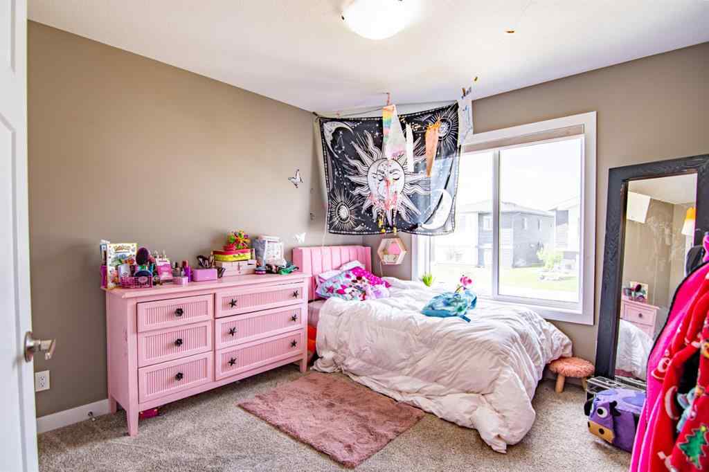 MLS® A2234155 - 210 LIVINGSTON Close  in Laredo Red Deer, Residential