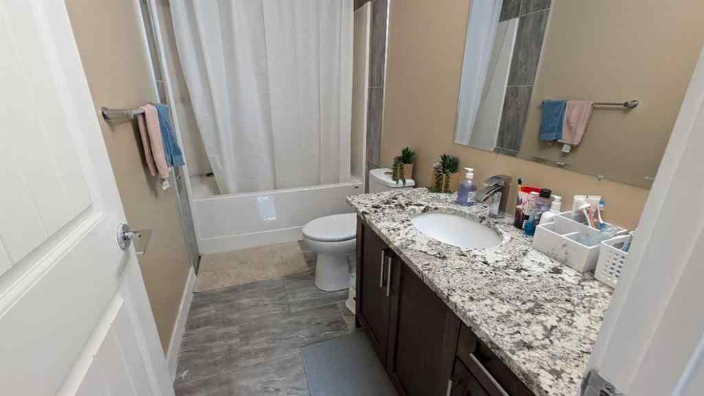 MLS® A2234165 - 7013 50 Avenue  in Cascades Camrose, Residential