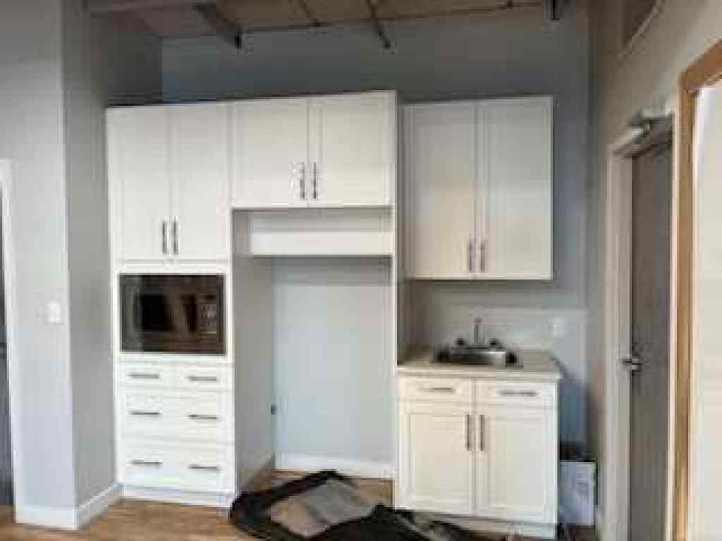 MLS® A2234191 - Unit #21 224 INITIATIVE Avenue SE in Shepard Industrial Calgary, Commercial
