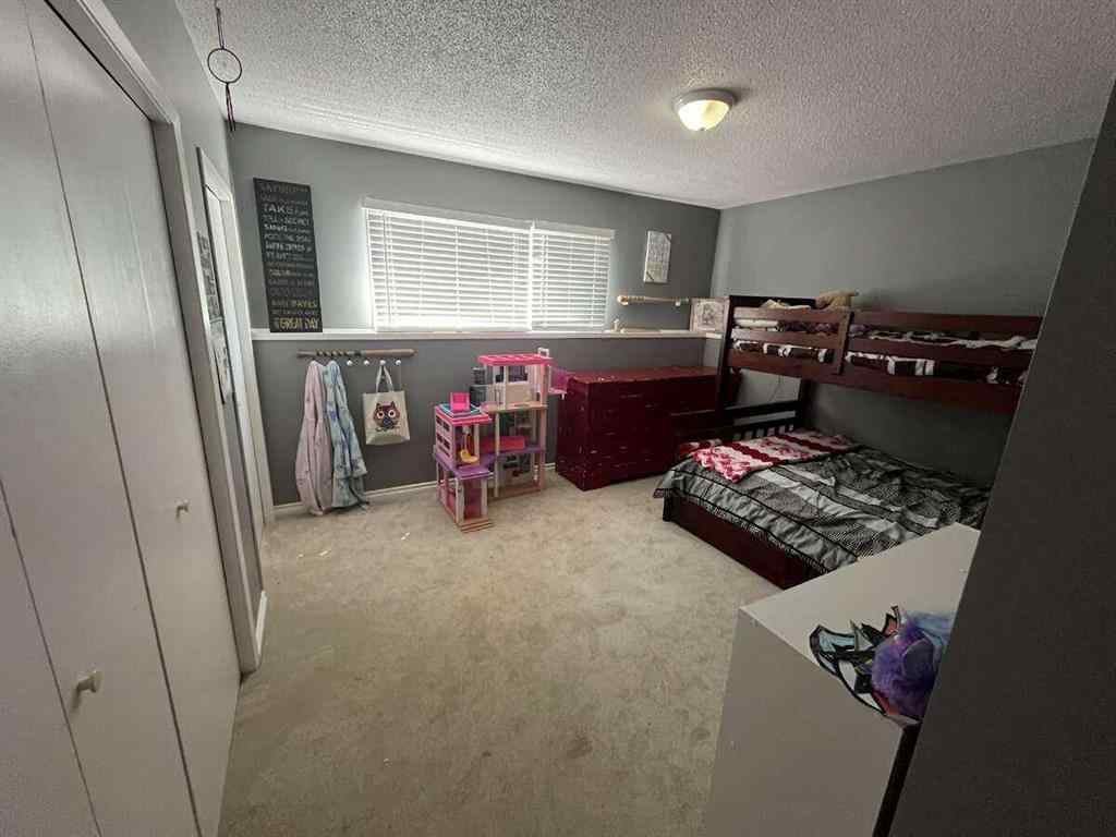 MLS® A2234192 - 5226 52 Street  in Daysland Daysland, Residential