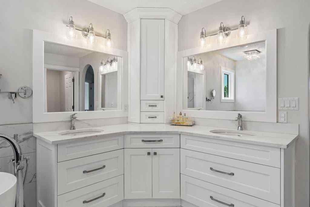 MLS® A2234195 - 230 Bow Ridge Court  in Bow Ridge Cochrane, Residential