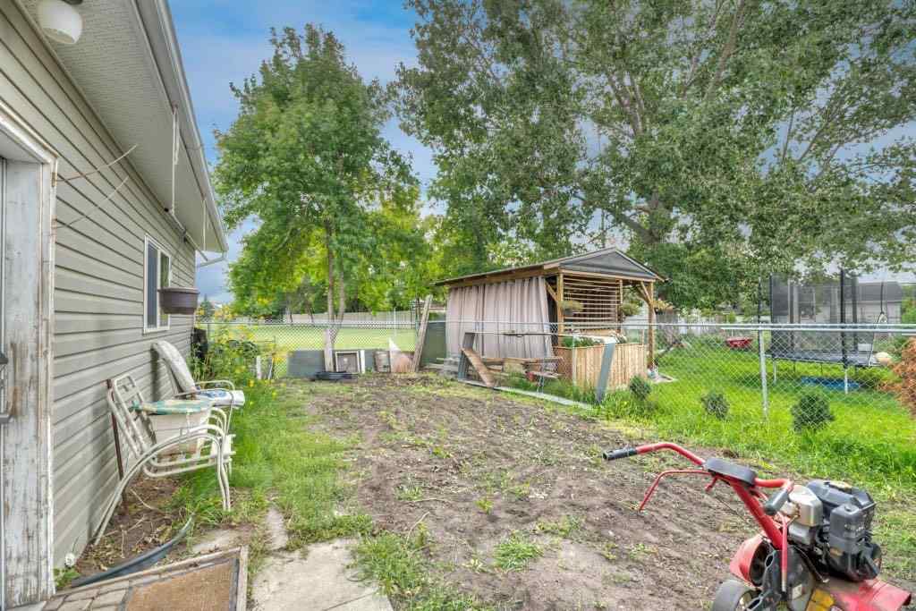MLS® A2234198 - 111 Brentwood Drive  in Brentwood_Strathmore Strathmore, Residential