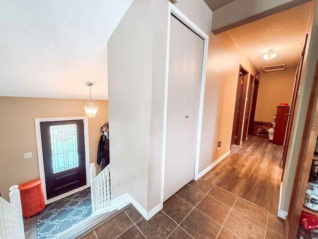 MLS® A2234224 - 4914 52 Street  in NONE Eaglesham, Residential