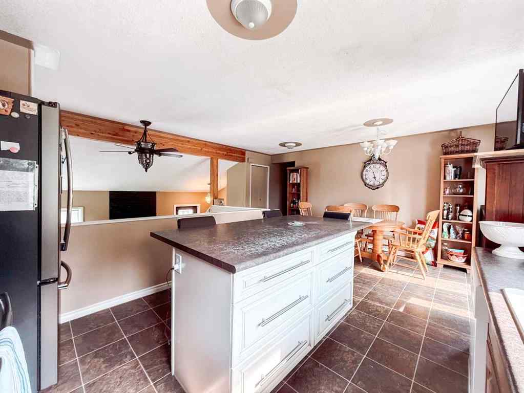 MLS® A2234224 - 4914 52 Street  in NONE Eaglesham, Residential