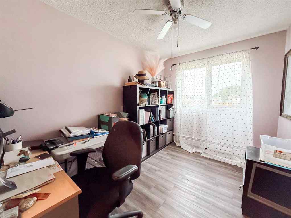 MLS® A2234224 - 4914 52 Street  in NONE Eaglesham, Residential