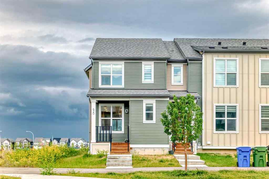 MLS® A2234226 - 620 Savanna Boulevard NE in Saddle Ridge Calgary, Residential