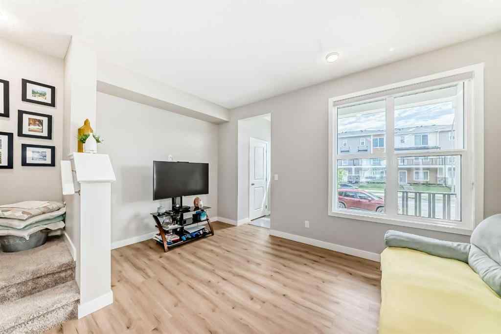 MLS® A2234226 - 620 Savanna Boulevard NE in Saddle Ridge Calgary, Residential