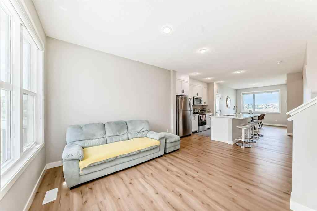MLS® A2234226 - 620 Savanna Boulevard NE in Saddle Ridge Calgary, Residential