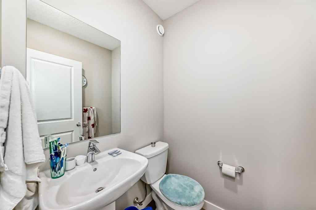 MLS® A2234226 - 620 Savanna Boulevard NE in Saddle Ridge Calgary, Residential