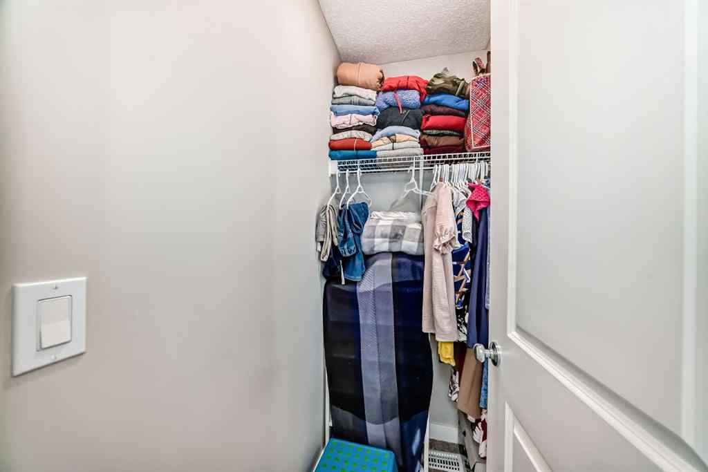 MLS® A2234226 - 620 Savanna Boulevard NE in Saddle Ridge Calgary, Residential