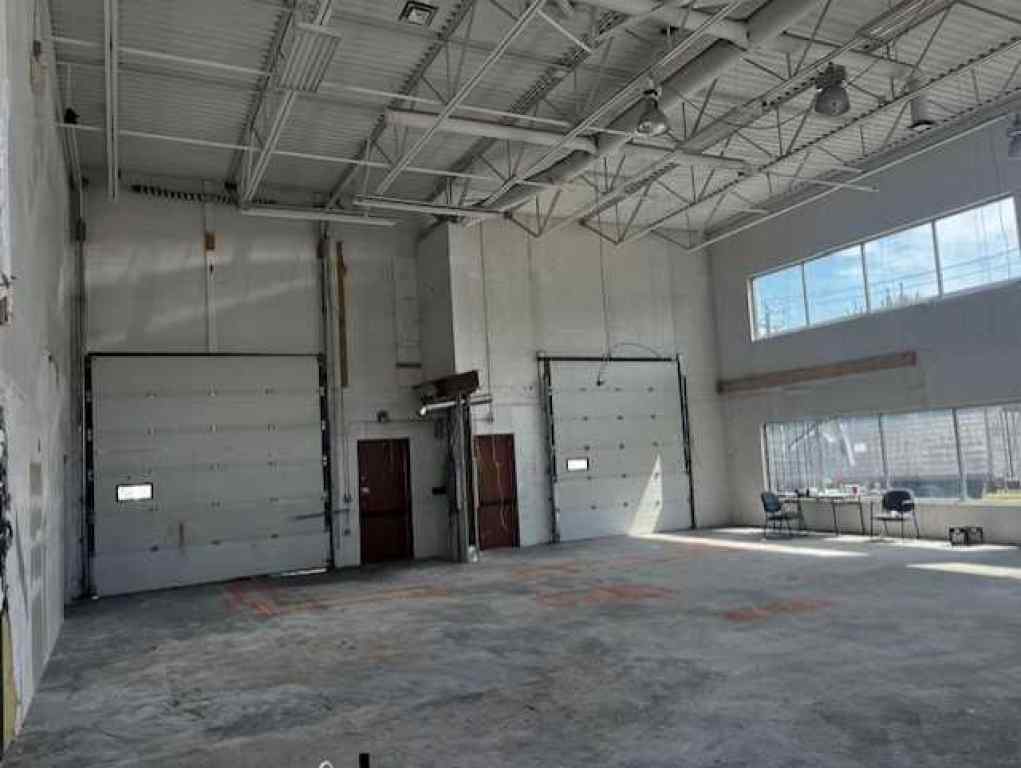 MLS® A2234245 - Unit #171, 175 & 179 5120 47 Street NE in Westwinds Calgary, Commercial