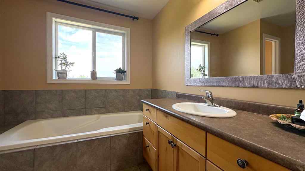 MLS® A2234248 - 8 Birch Road   in NONE Rural Wainwright No. 61, M.D. of, Residential