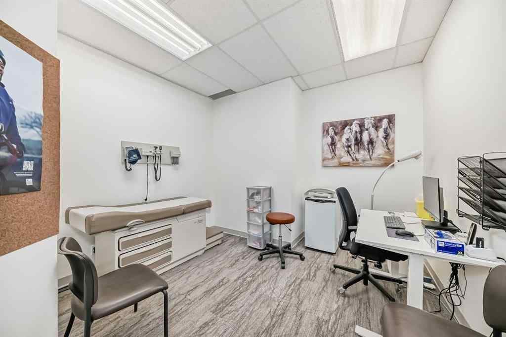 MLS® A2234261 - Unit #402 191 Edwards Way SW in Willowbrook Airdrie, Commercial