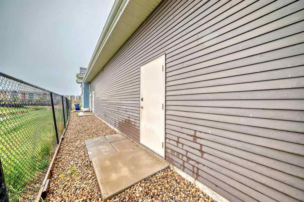 MLS® A2234261 - Unit #402 191 Edwards Way SW in Willowbrook Airdrie, Commercial