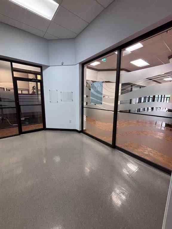 MLS® A2234262 - Unit #5 202 5 Avenue SE in NONE Medicine Hat, Commercial