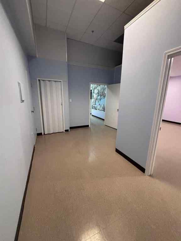 MLS® A2234262 - Unit #5 202 5 Avenue SE in NONE Medicine Hat, Commercial